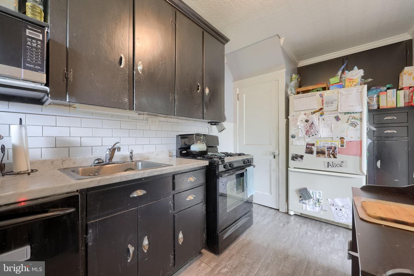 841 3rd Street photo 18