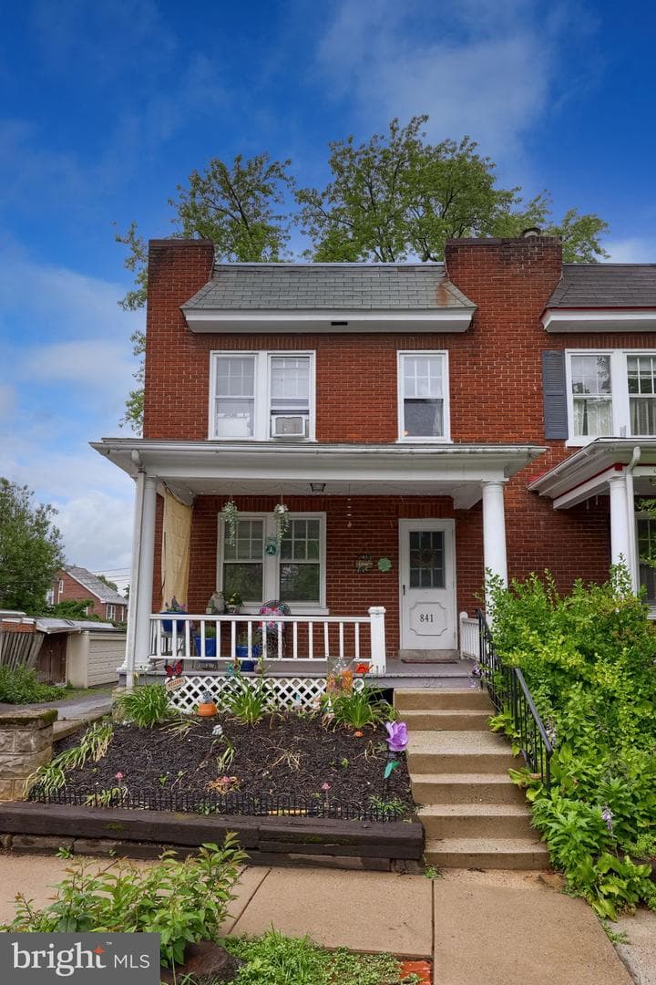 841 3rd Street, Lancaster