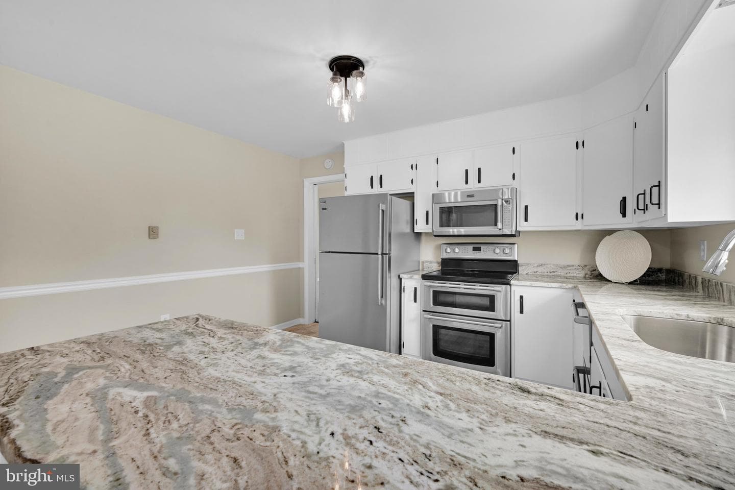 765 Brandt Street photo 19
