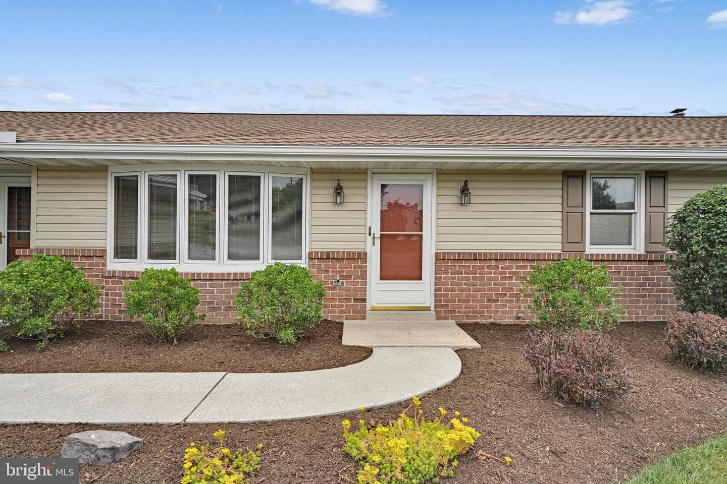 765 Brandt Street photo 5