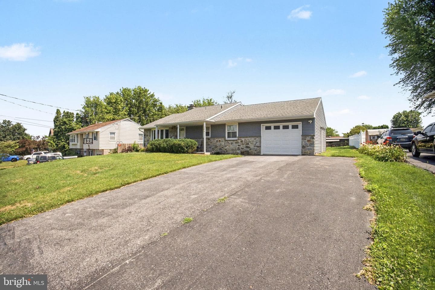 203 Whittier Lane photo 4