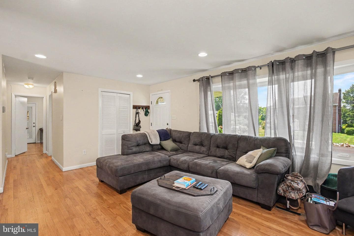 203 Whittier Lane photo 5