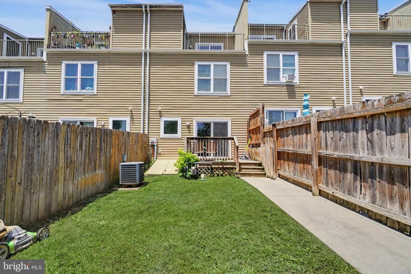 86 Chesapeake Street photo 17
