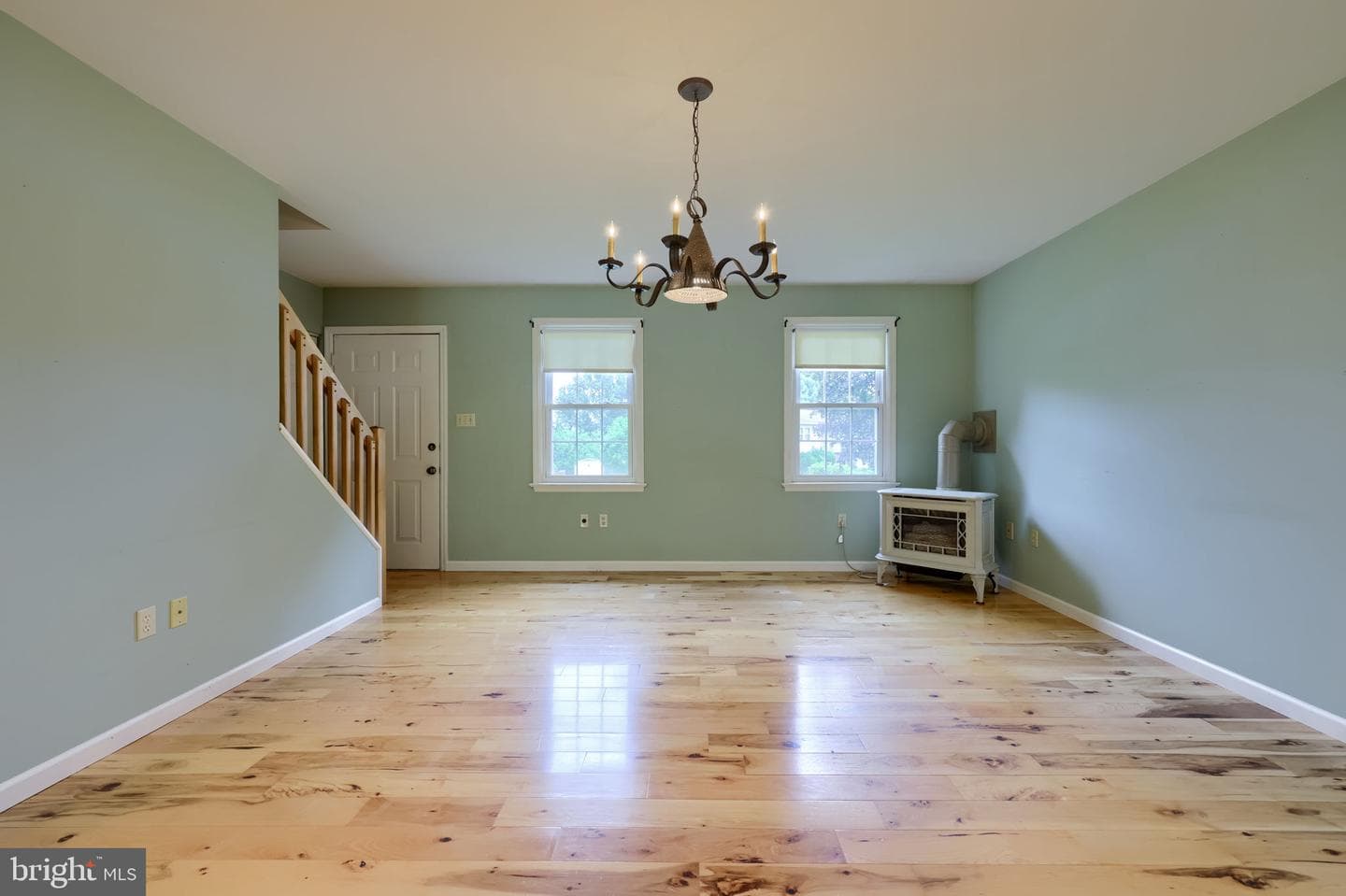 303 Parkwood Drive photo 12