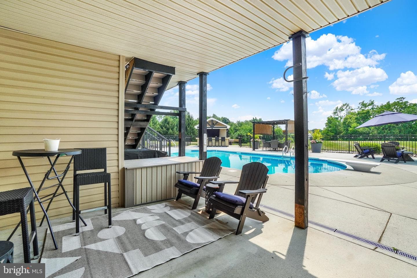 104 Monument Drive photo 50