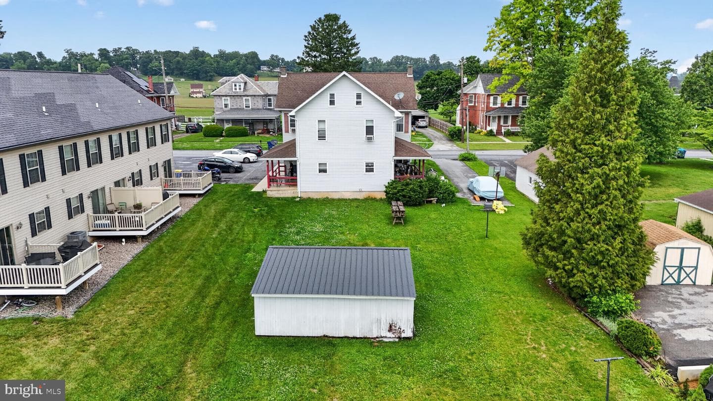 14 N Kinzer Road photo 26