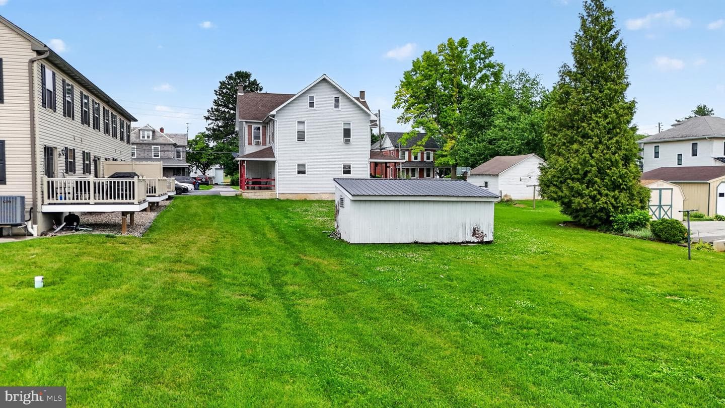 14 N Kinzer Road photo 29