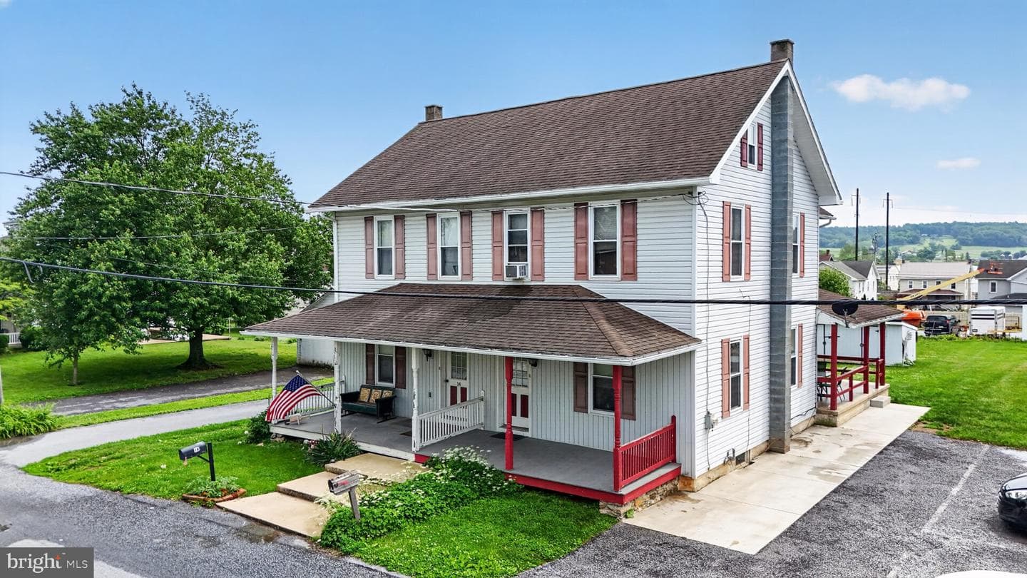 14 N Kinzer Road photo 8
