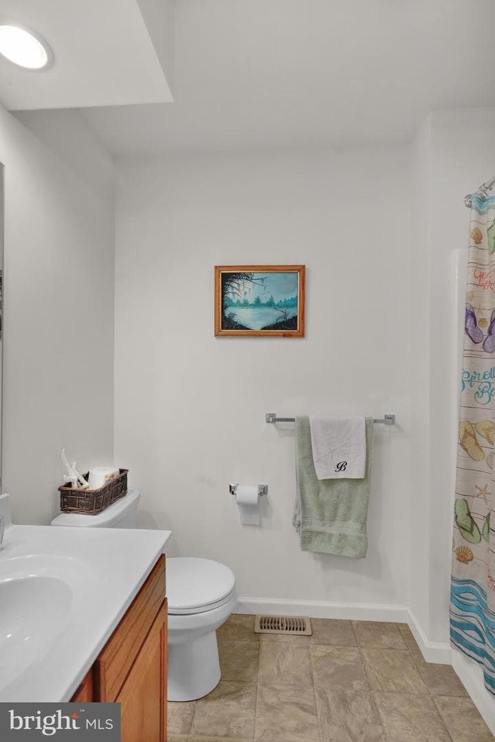 103 Goldenfield Drive photo 27