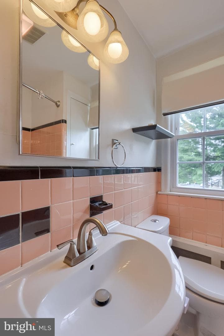 1040 E Orange Street photo 33