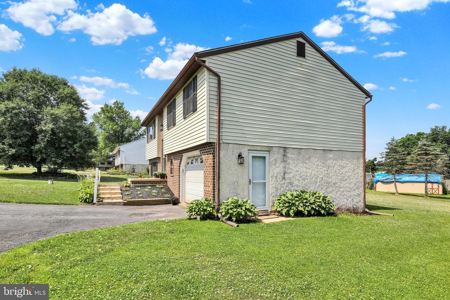 220 Pleasant Valley Road photo 23