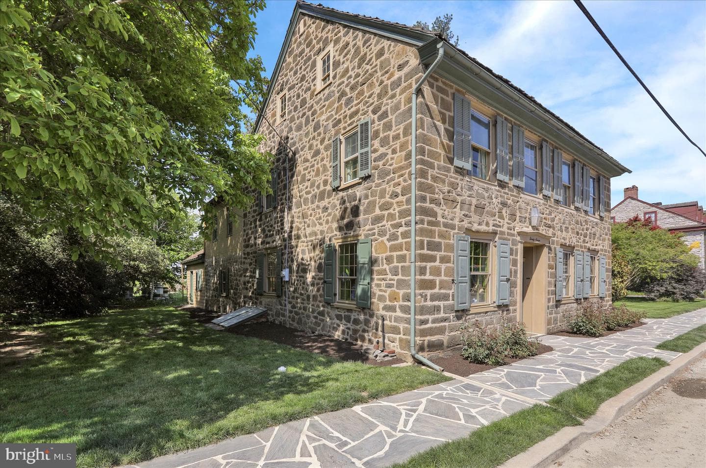 27 E Main Street, Strasburg