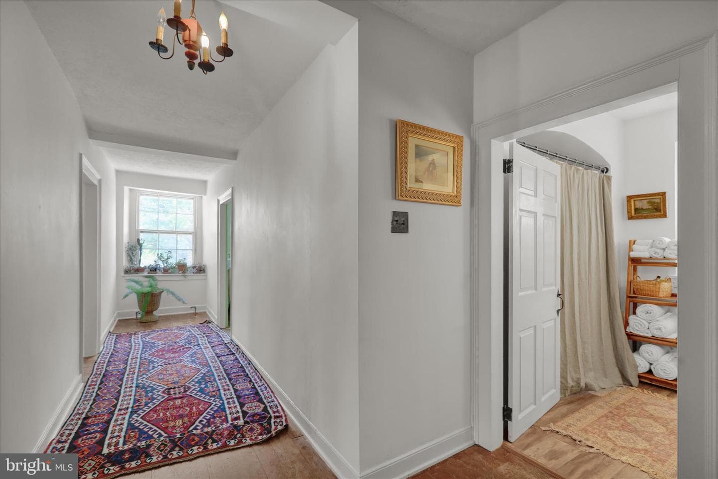 27 E Main Street photo 38