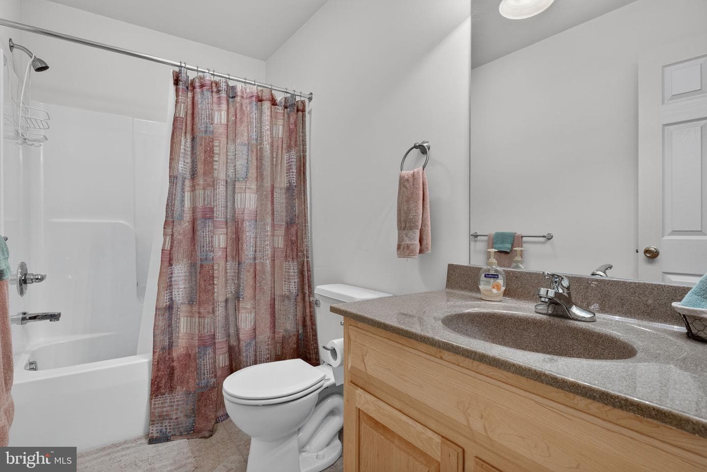 118 E Scout Alley photo 26