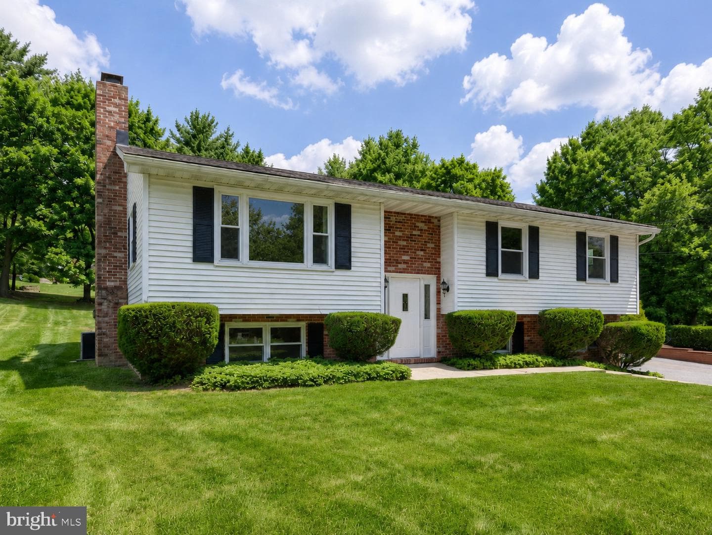 2810 Harrisburg Pike, Lancaster