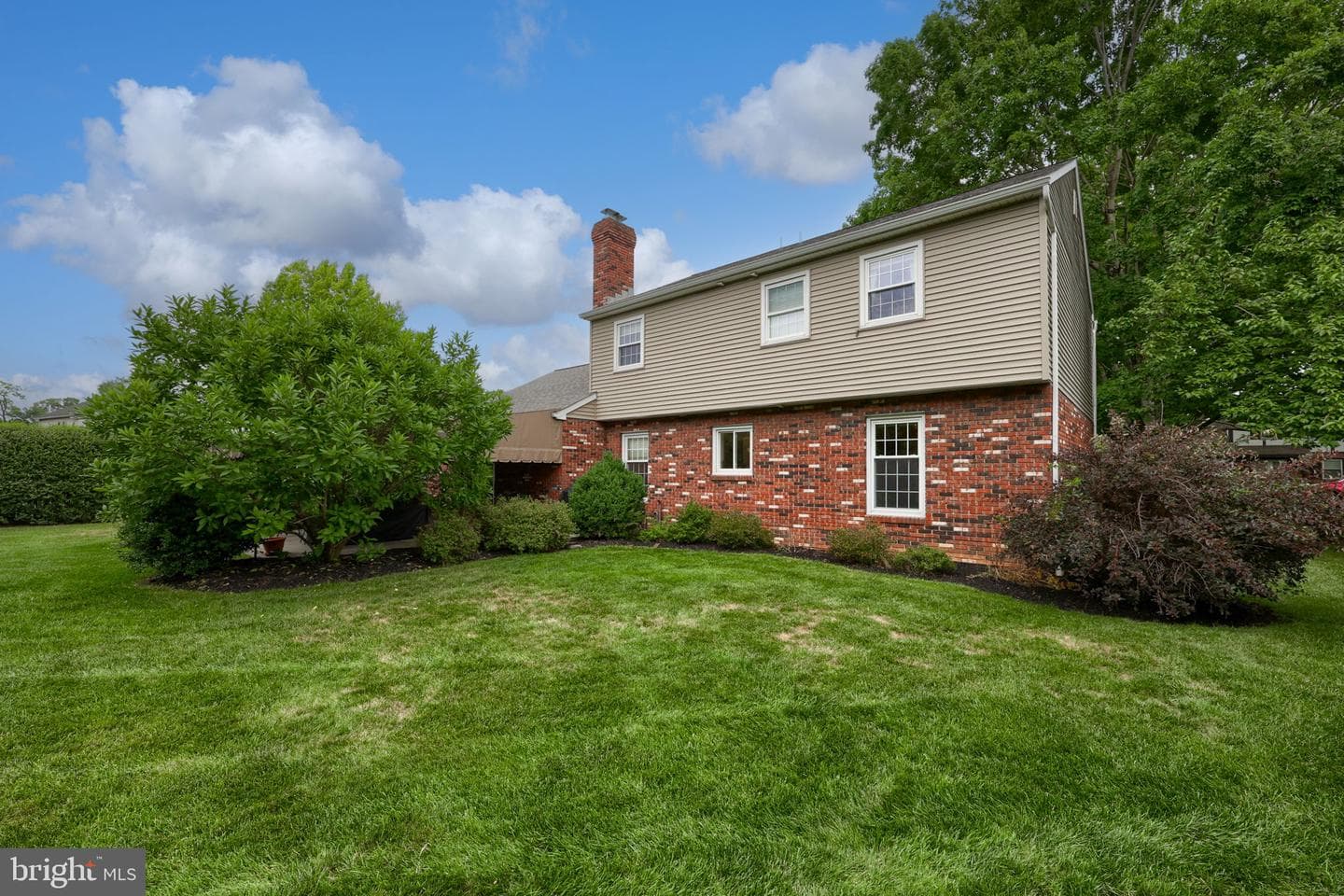 1856 Beverly Drive photo 36