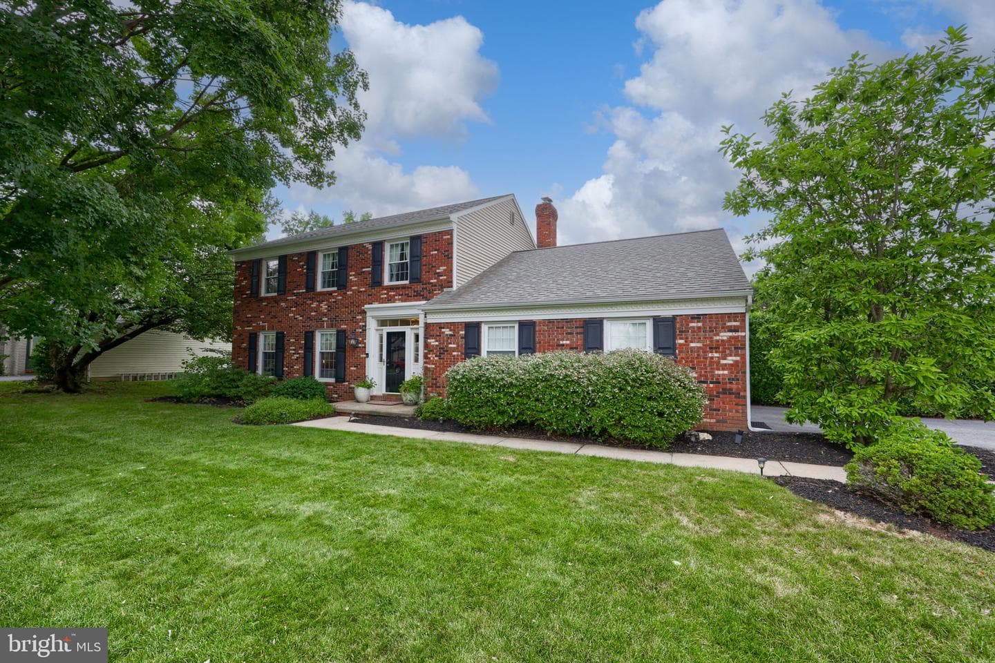 1856 Beverly Drive photo 39