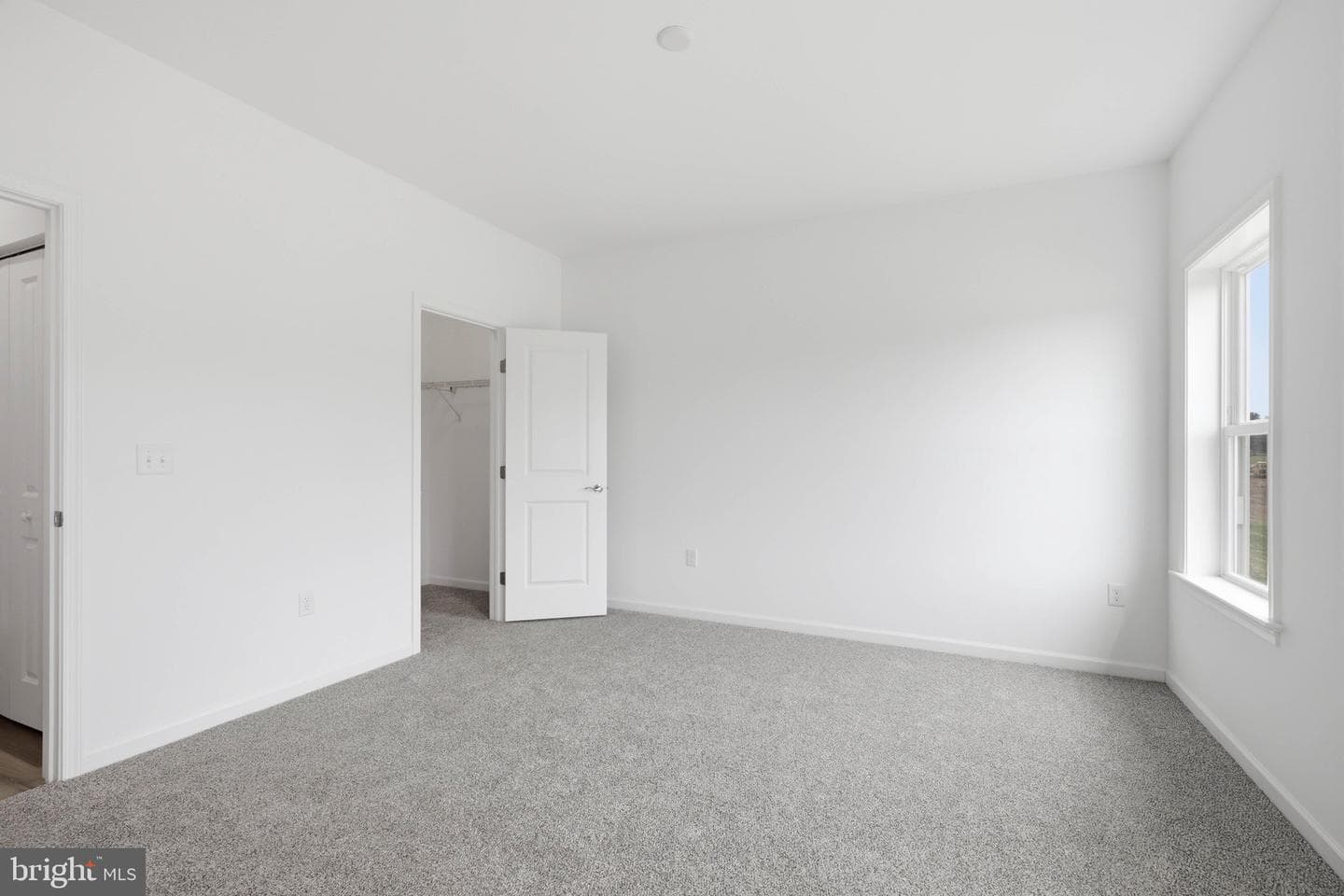 234 Pilgrim Drive photo 26