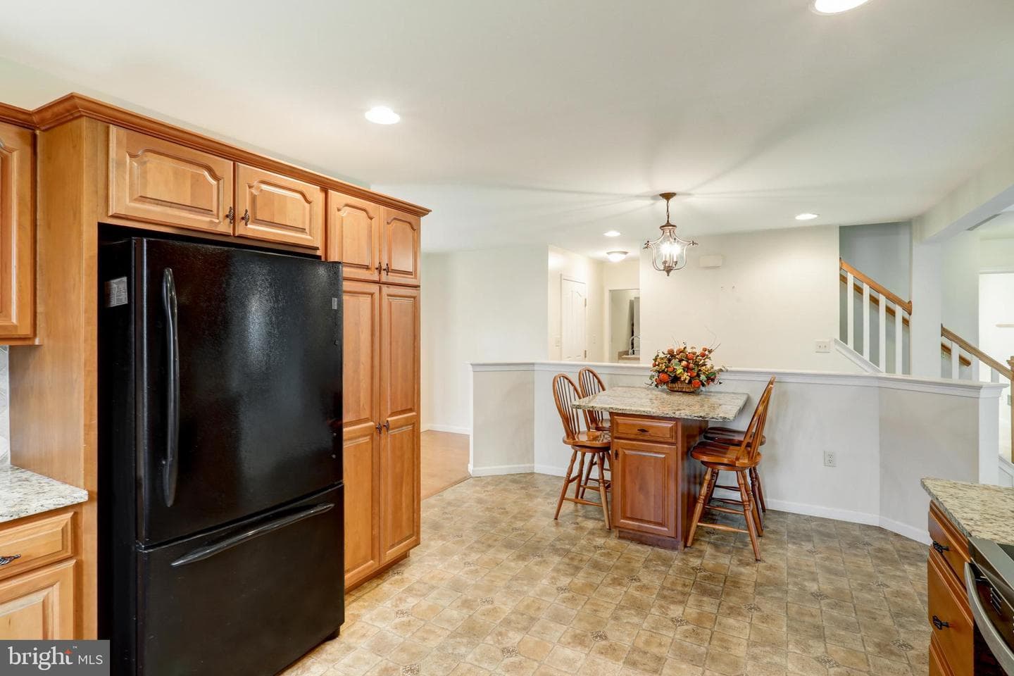 749 Heather Ridge photo 14
