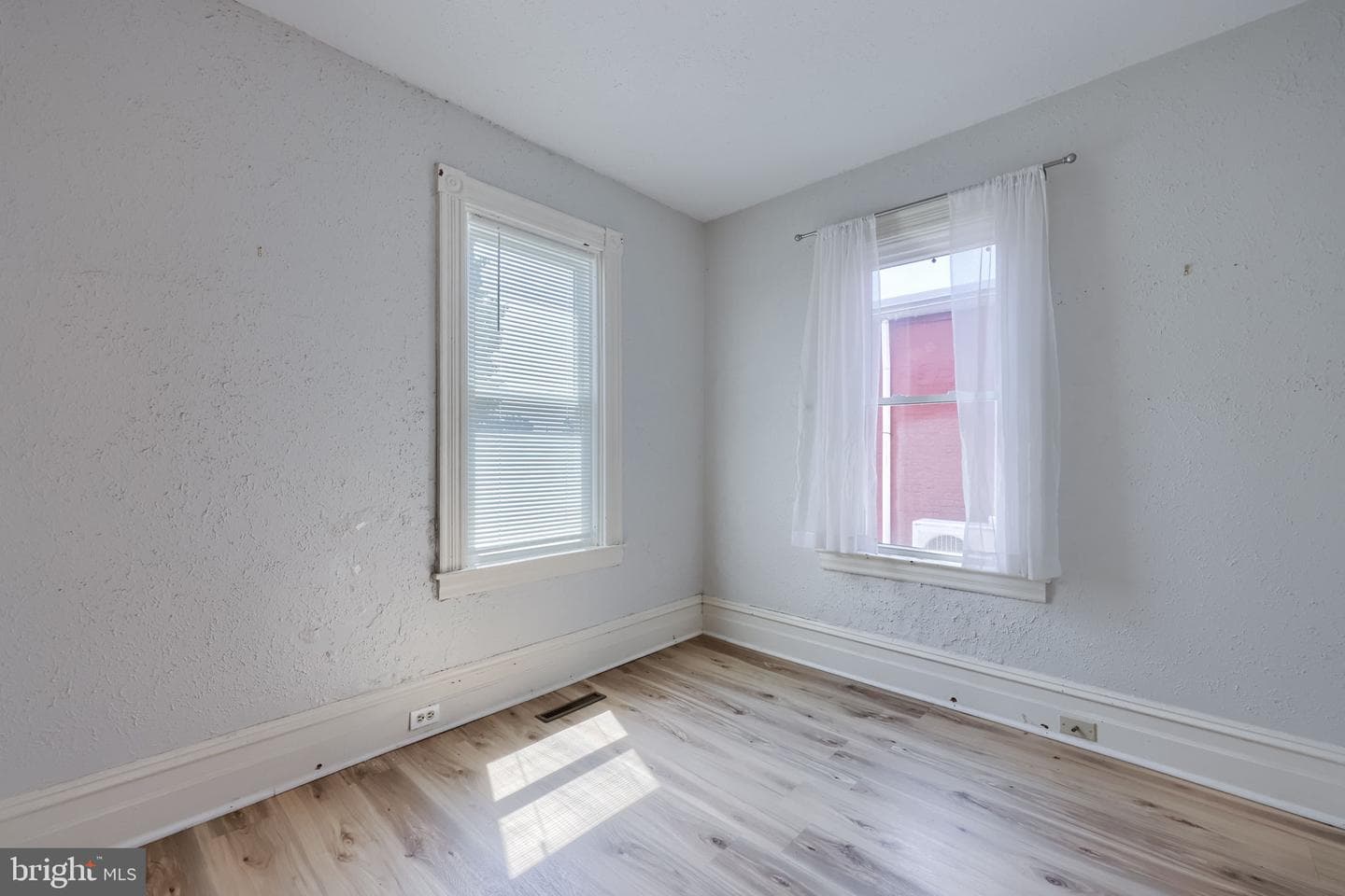 111 Pearl Street photo 22