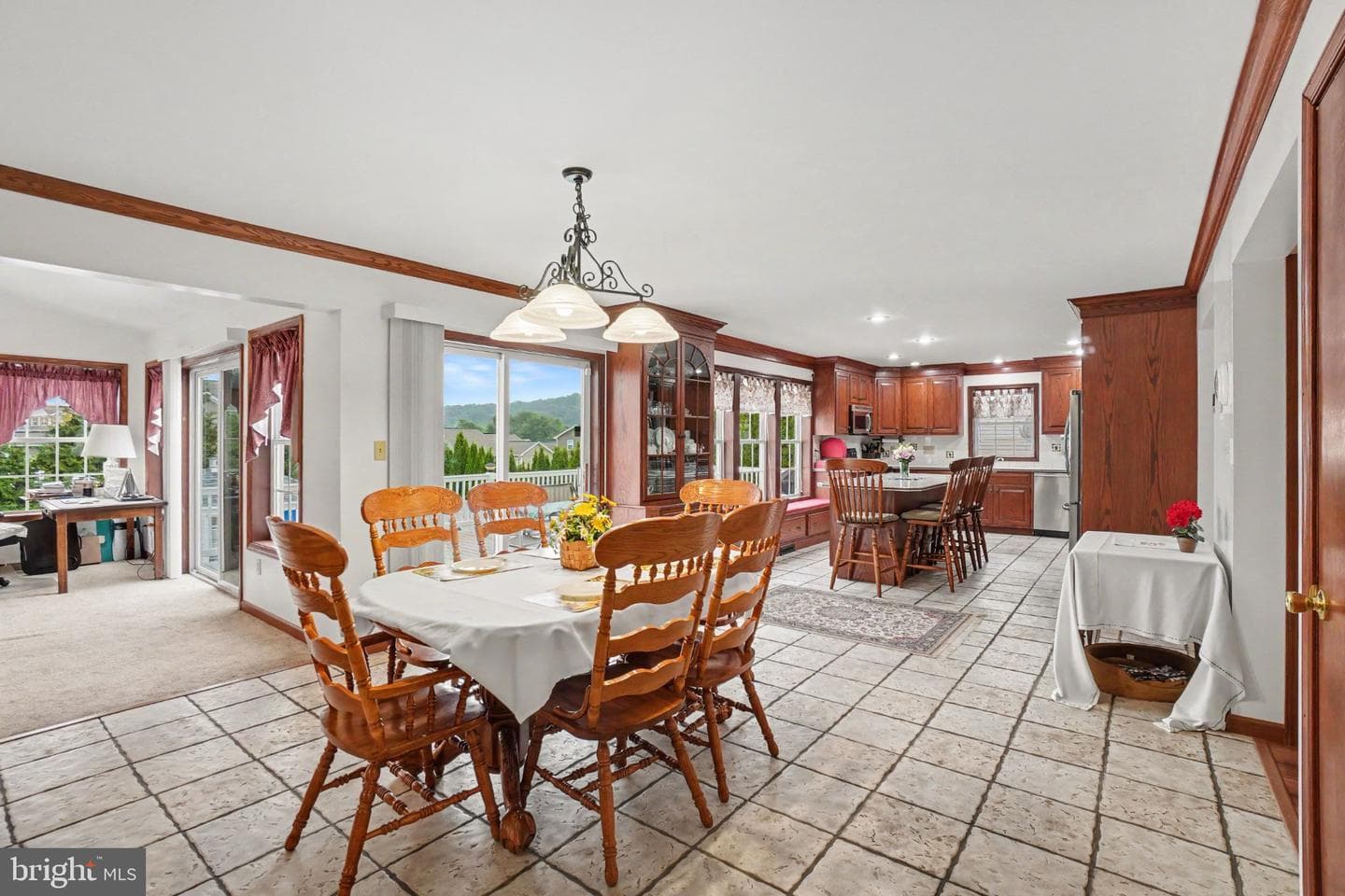 192 Fairway Drive photo 10