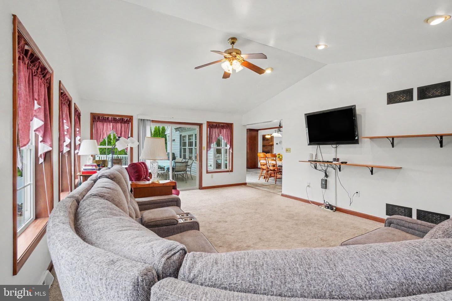 192 Fairway Drive photo 8