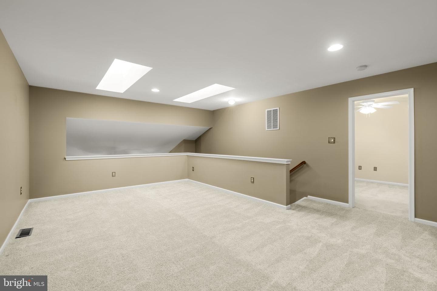 16 Rumford Court photo 30