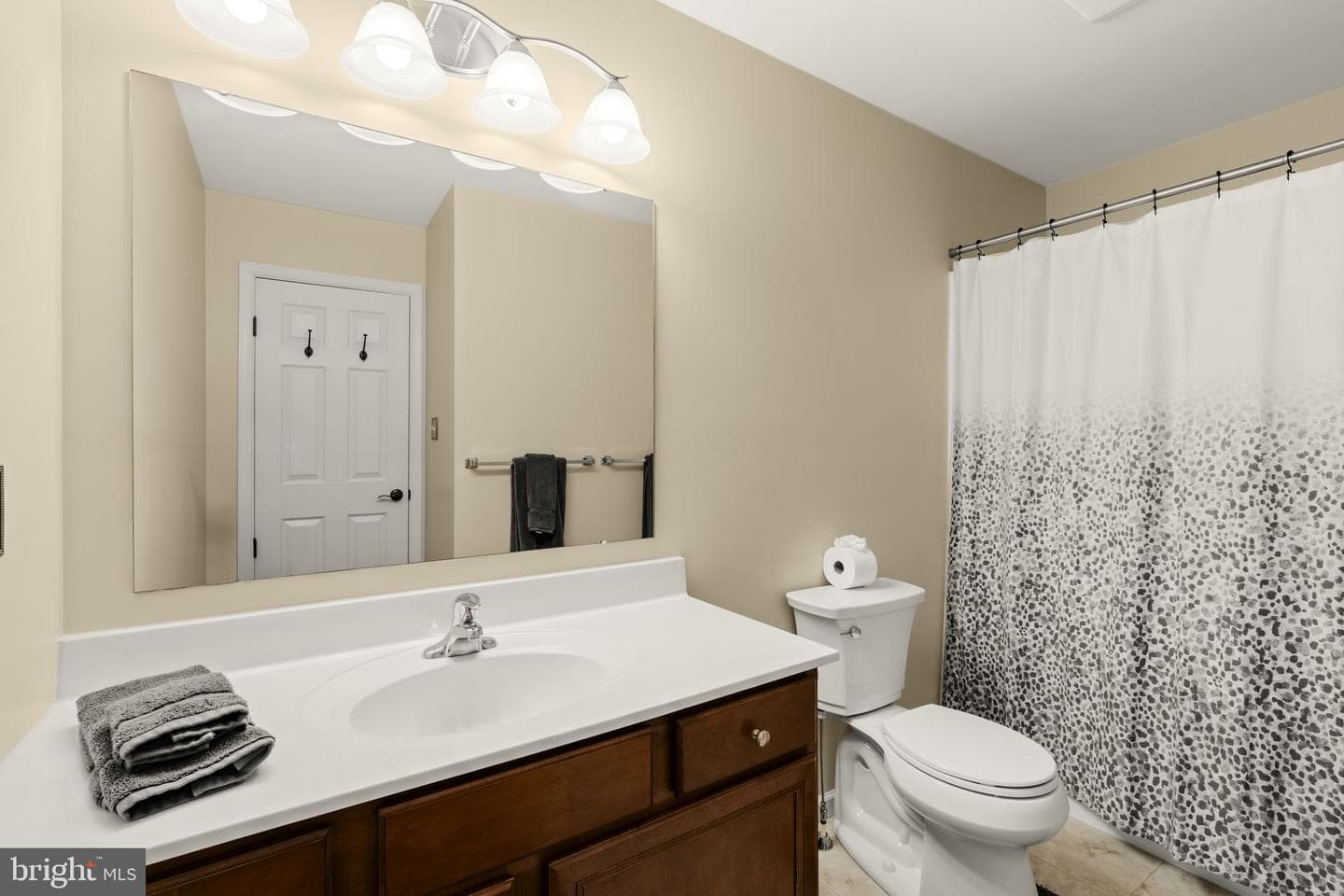 16 Rumford Court photo 34