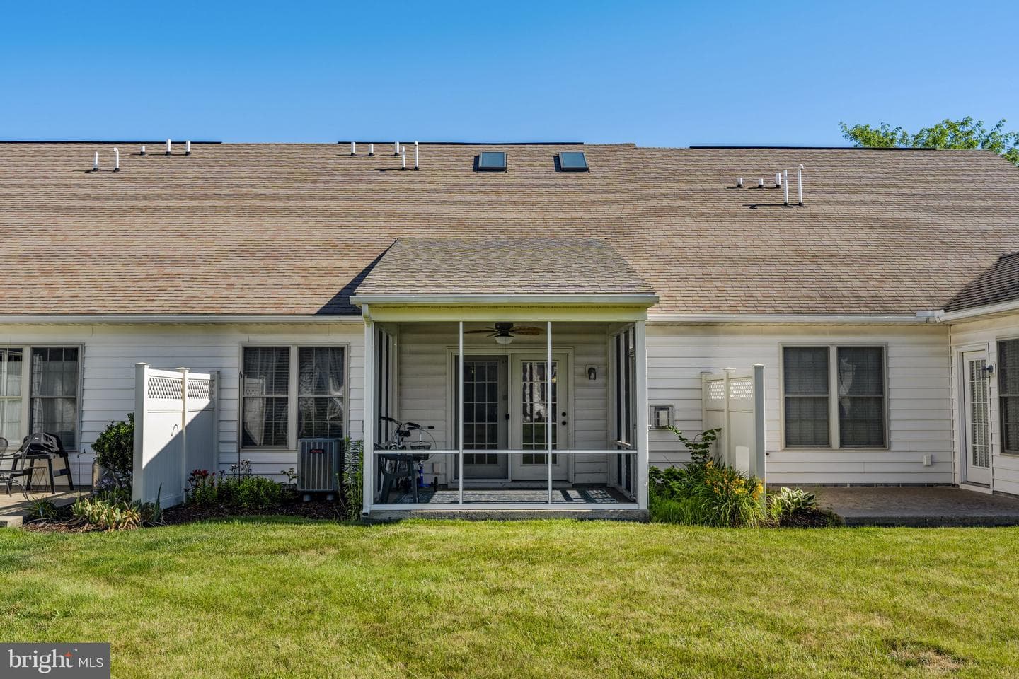 16 Rumford Court photo 45