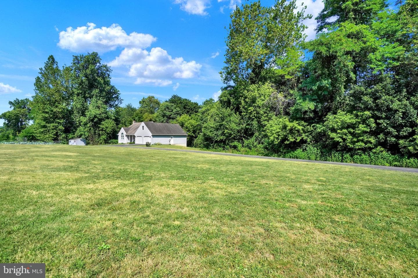 176 Falmouth Road photo 25