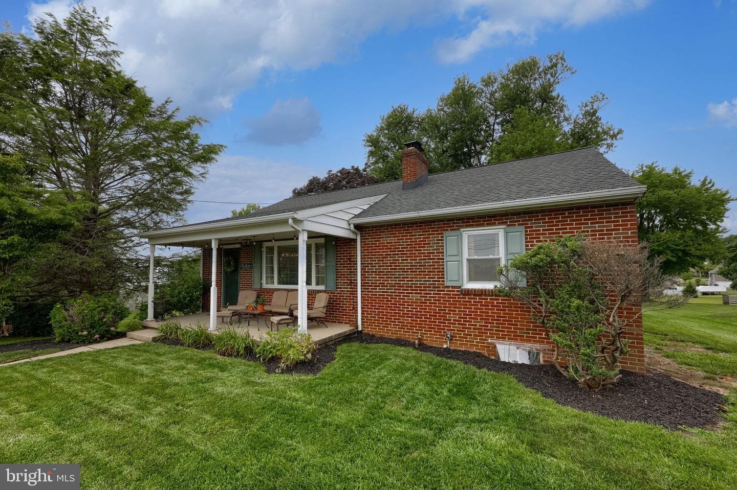 1605 Lime Valley Road, Strasburg