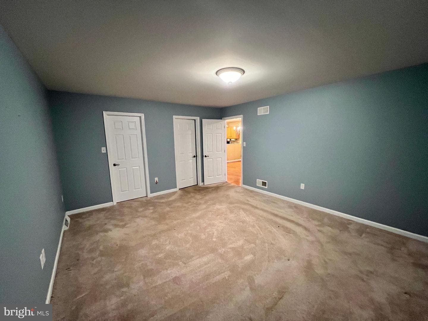 413 Thrush Drive photo 15