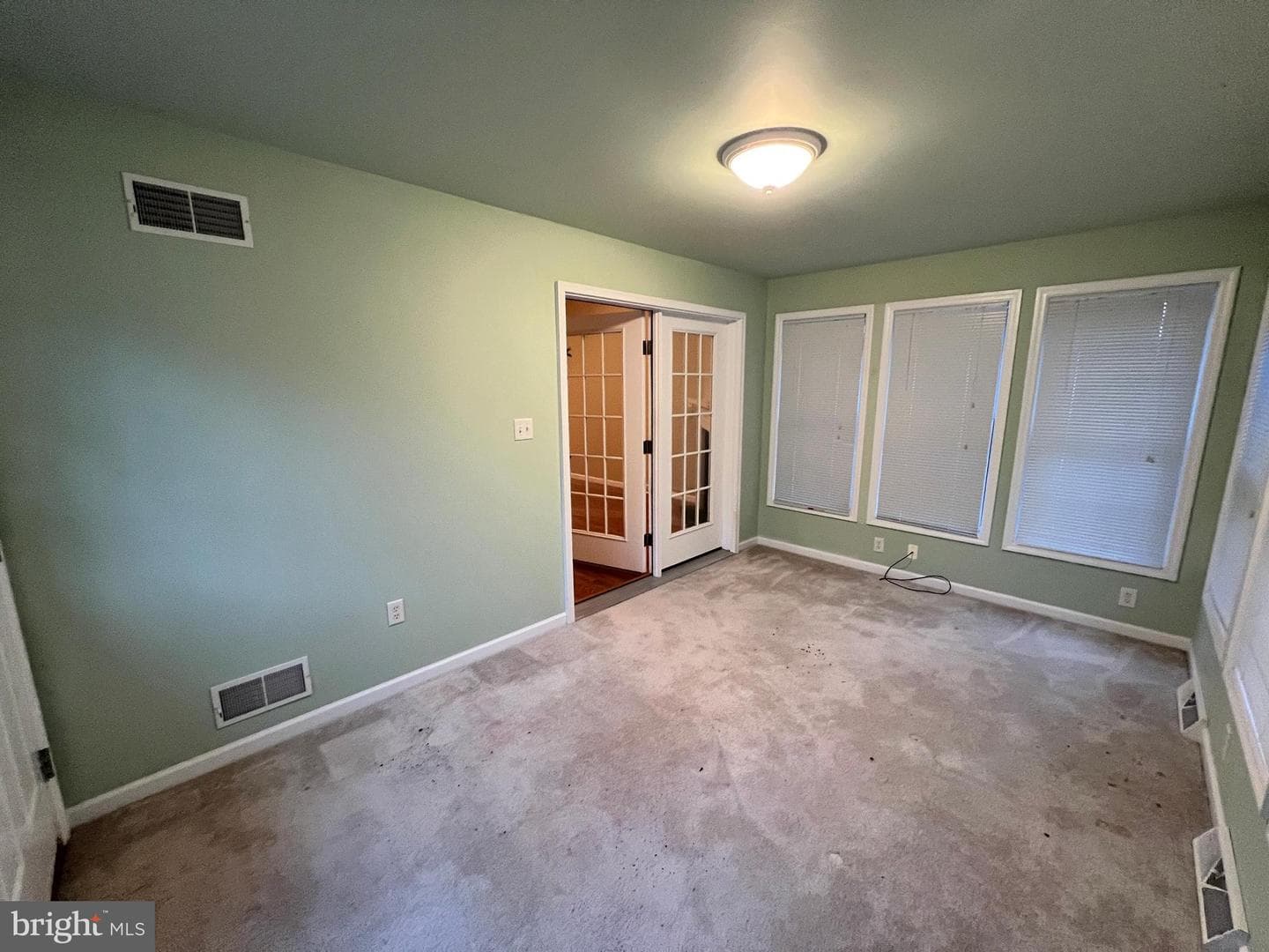 413 Thrush Drive photo 18