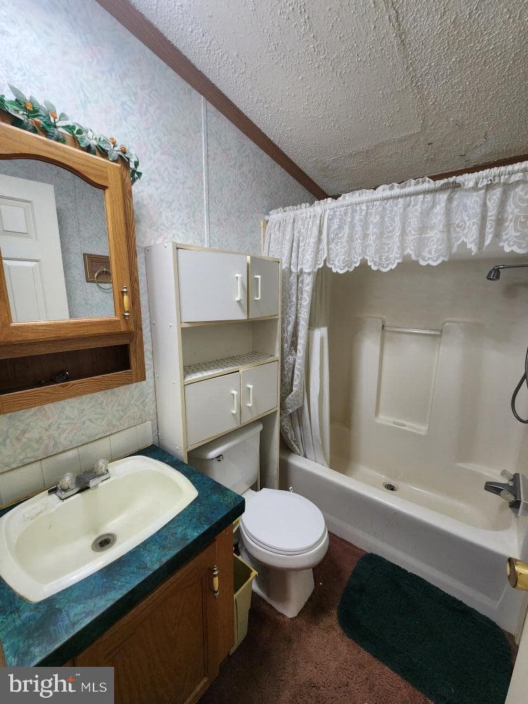 106 Clearfield Court E photo 10