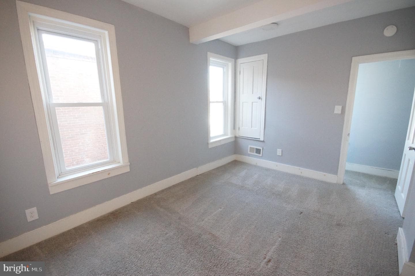 208 Perry Street photo 21