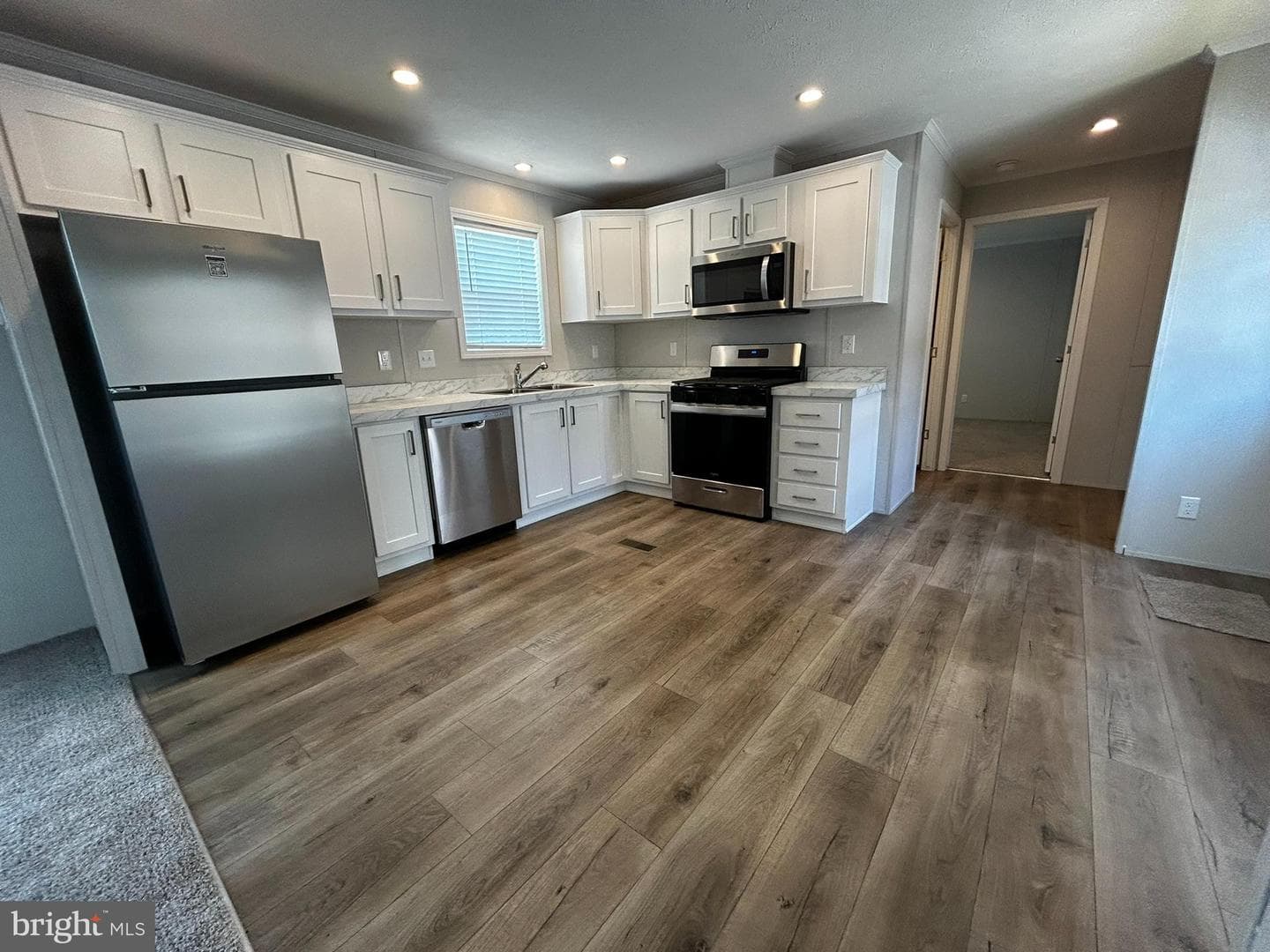 1395 Bowmansville Rd # 27 photo 13