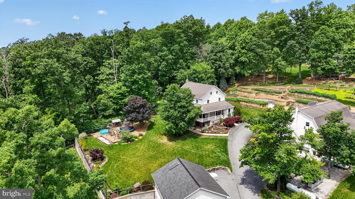257 Hill Road photo 10