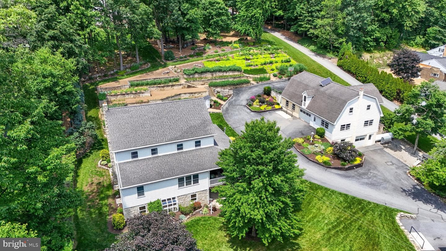 257 Hill Road photo 5