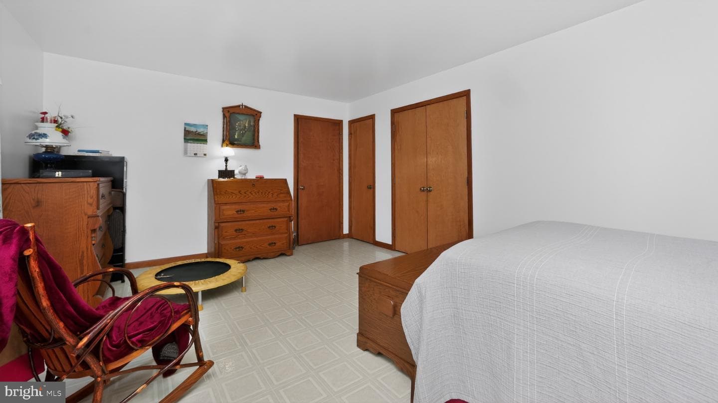 257 Hill Road photo 63