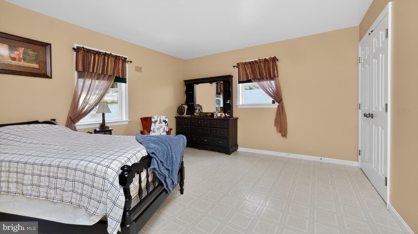 257 Hill Road photo 65