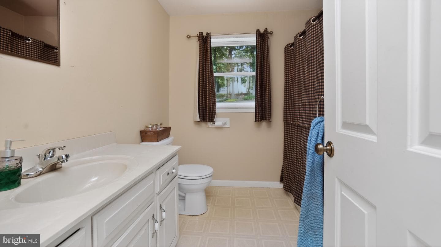 257 Hill Road photo 67