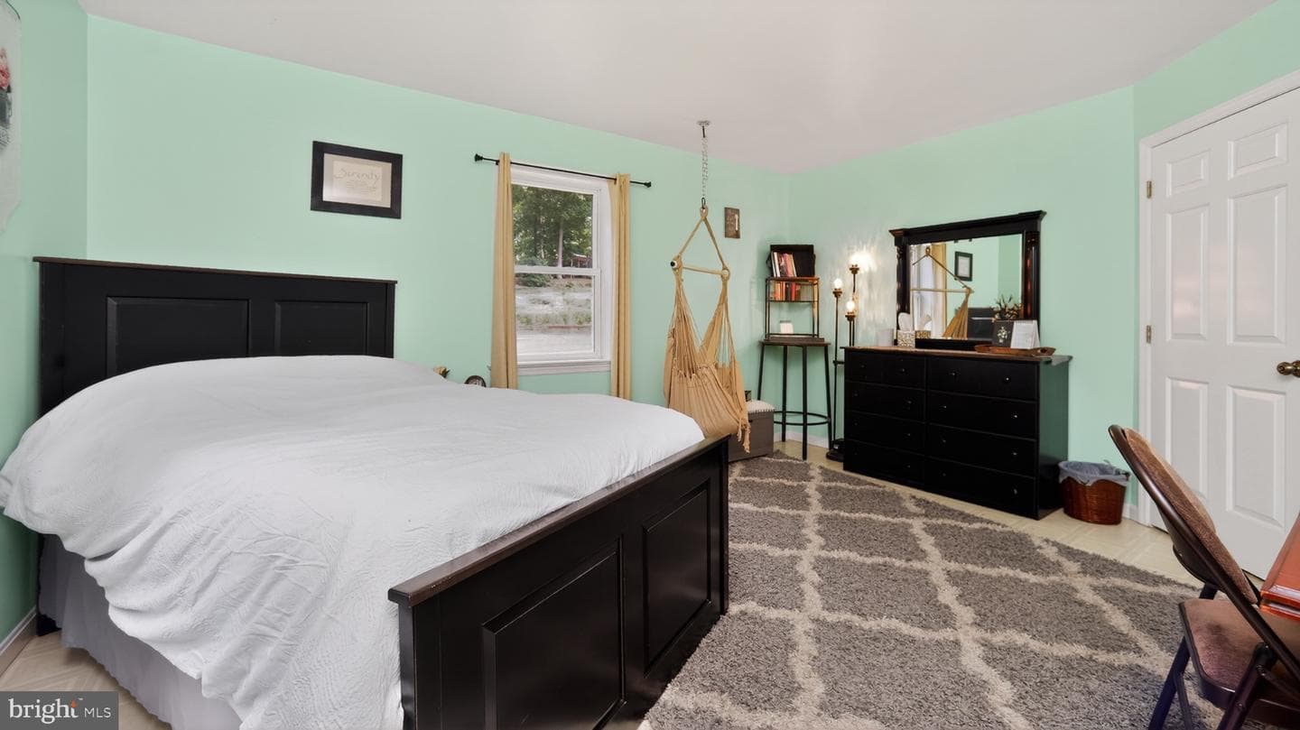 257 Hill Road photo 68