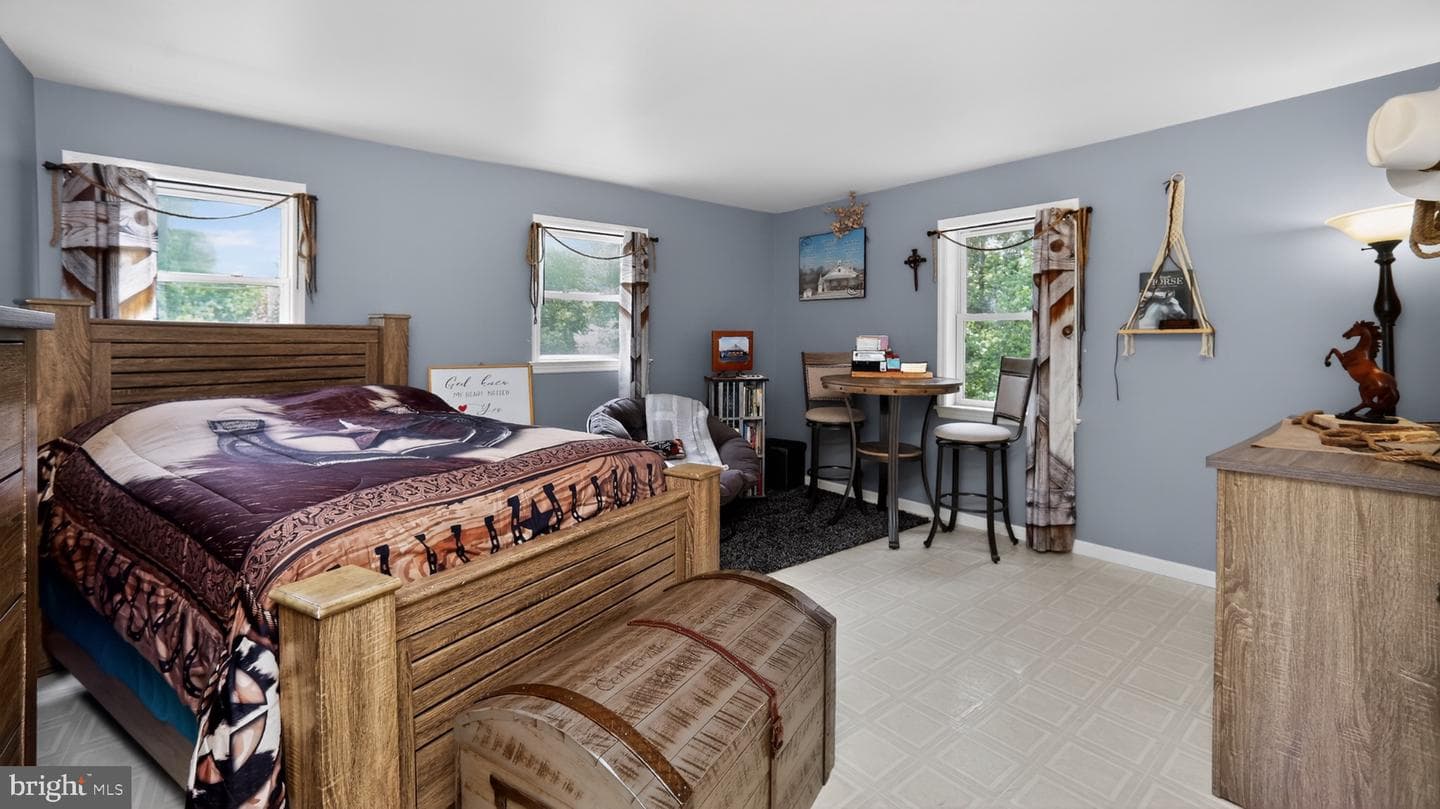 257 Hill Road photo 69