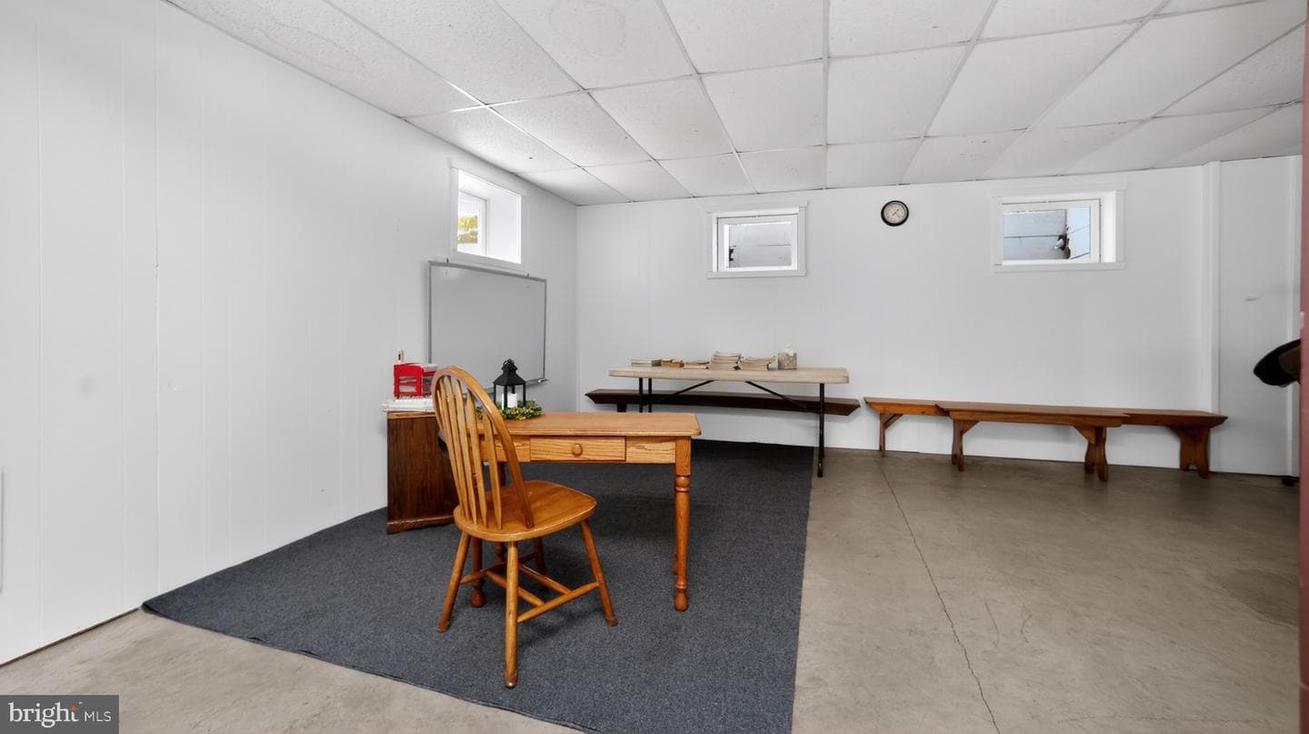 257 Hill Road photo 76
