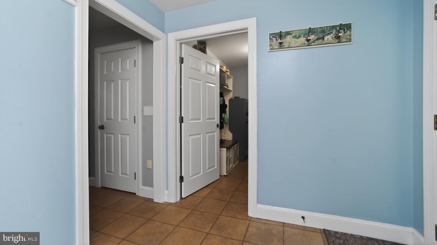 5325 Hammond Road photo 9