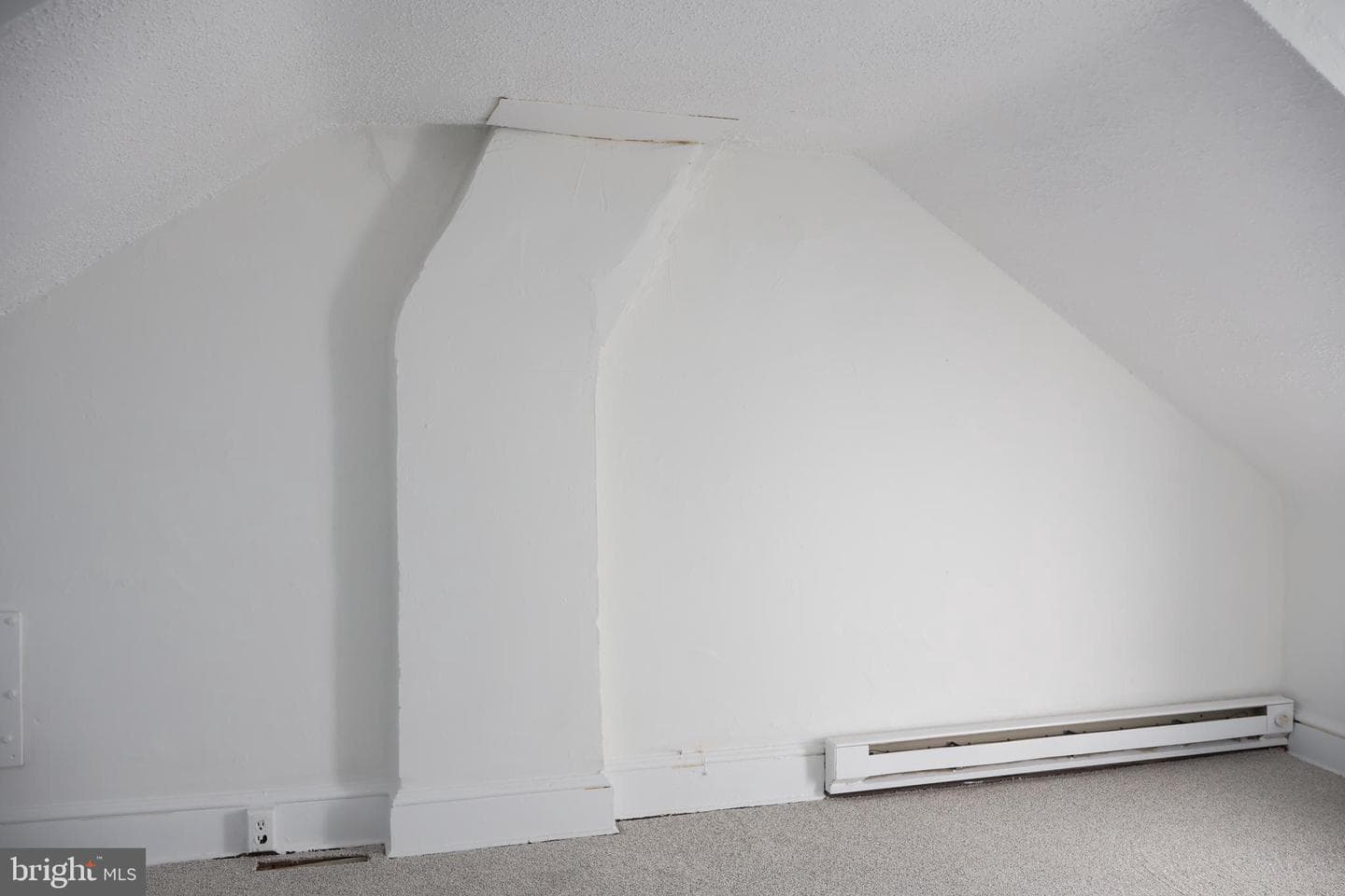 540 Green Street photo 13