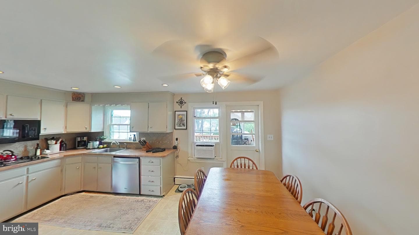 311 Lemon Street photo 15