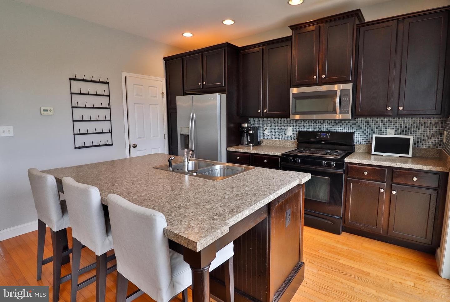 233 Keinath Street photo 8