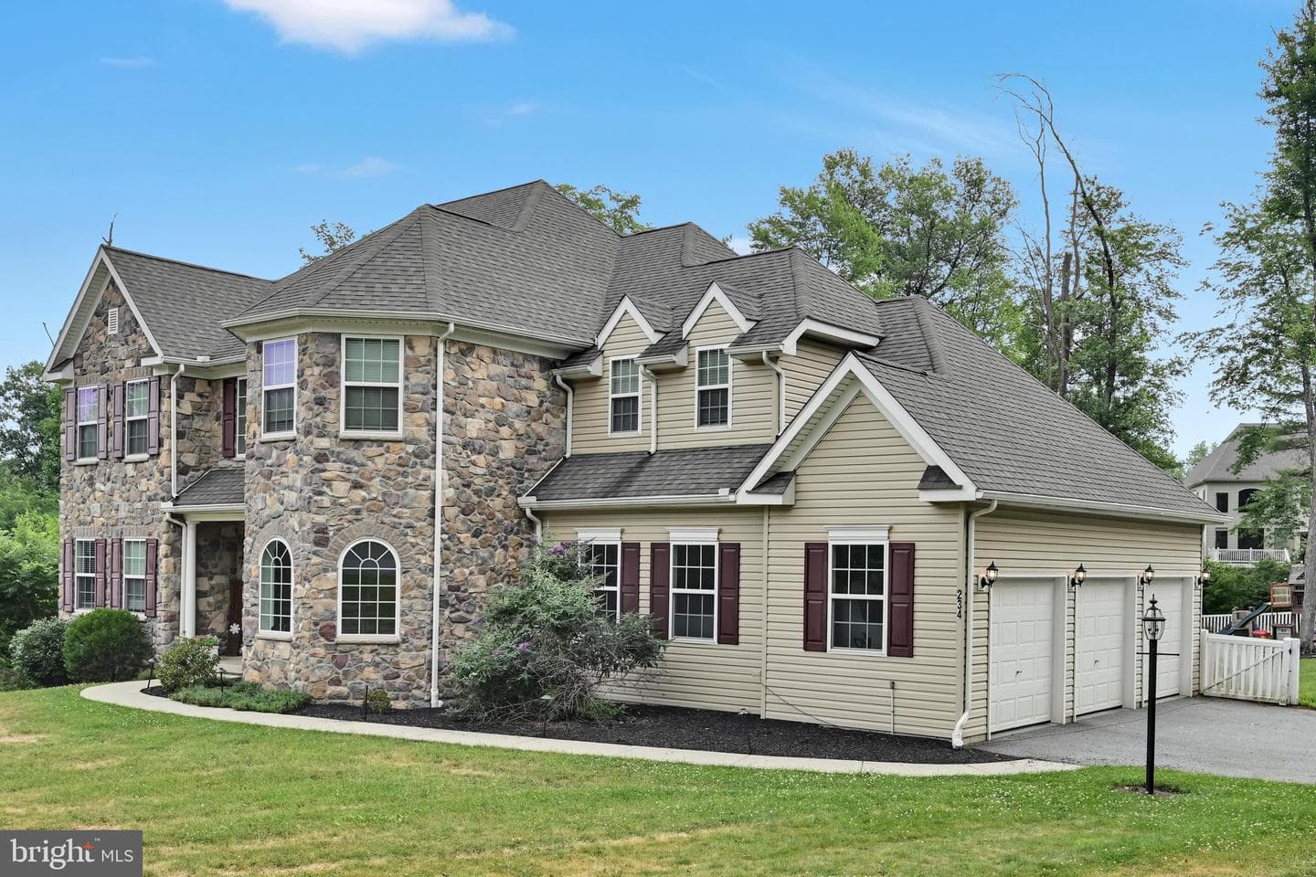 234 Crimson Lane photo 10