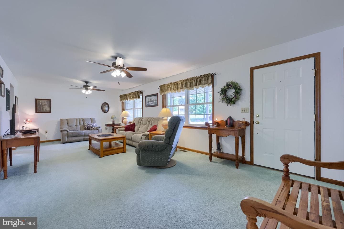 225 Country Drive photo 18